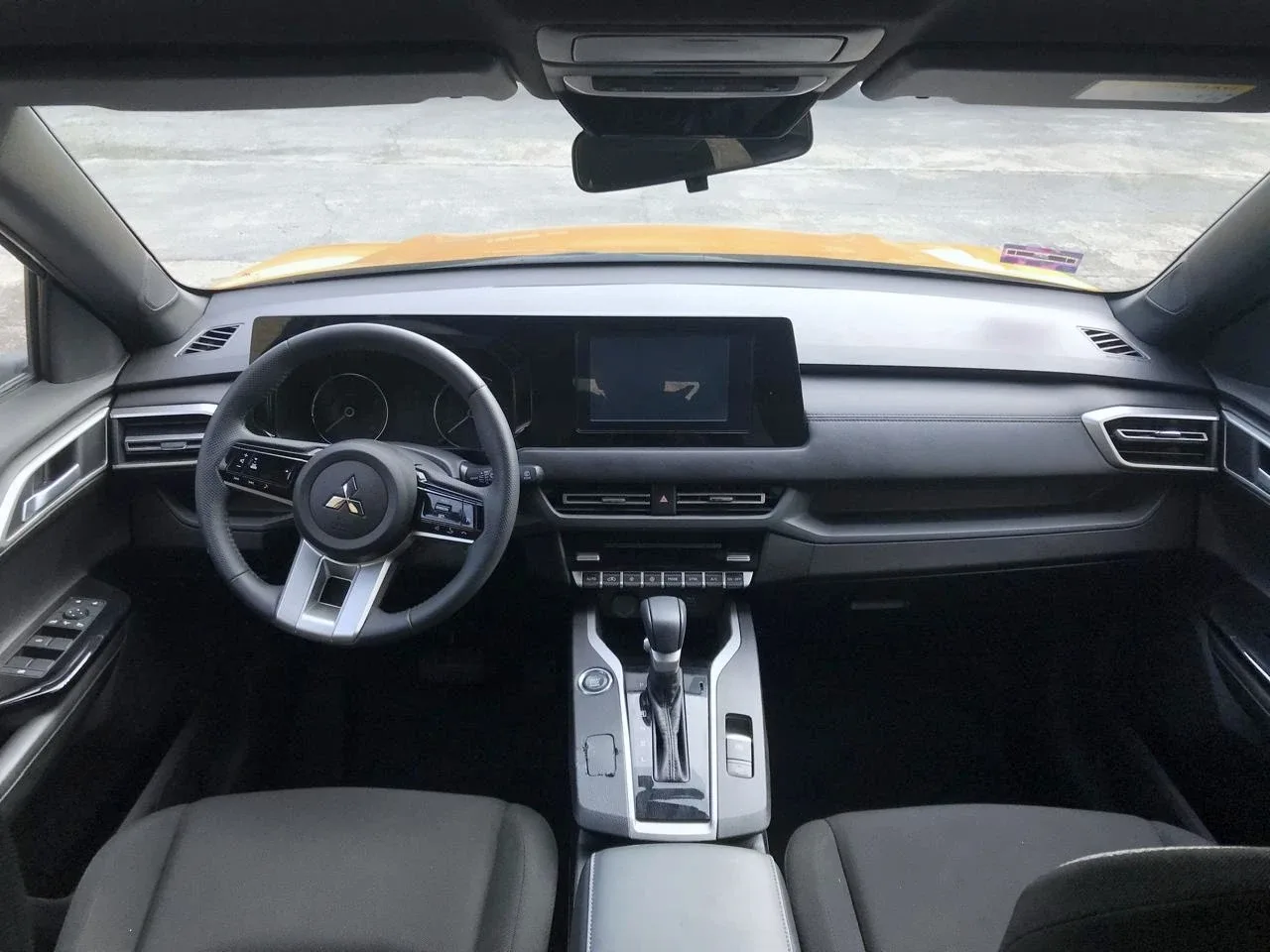 MITSUBISHI OUTLANDER SPORT SE CVT MODELO 2025