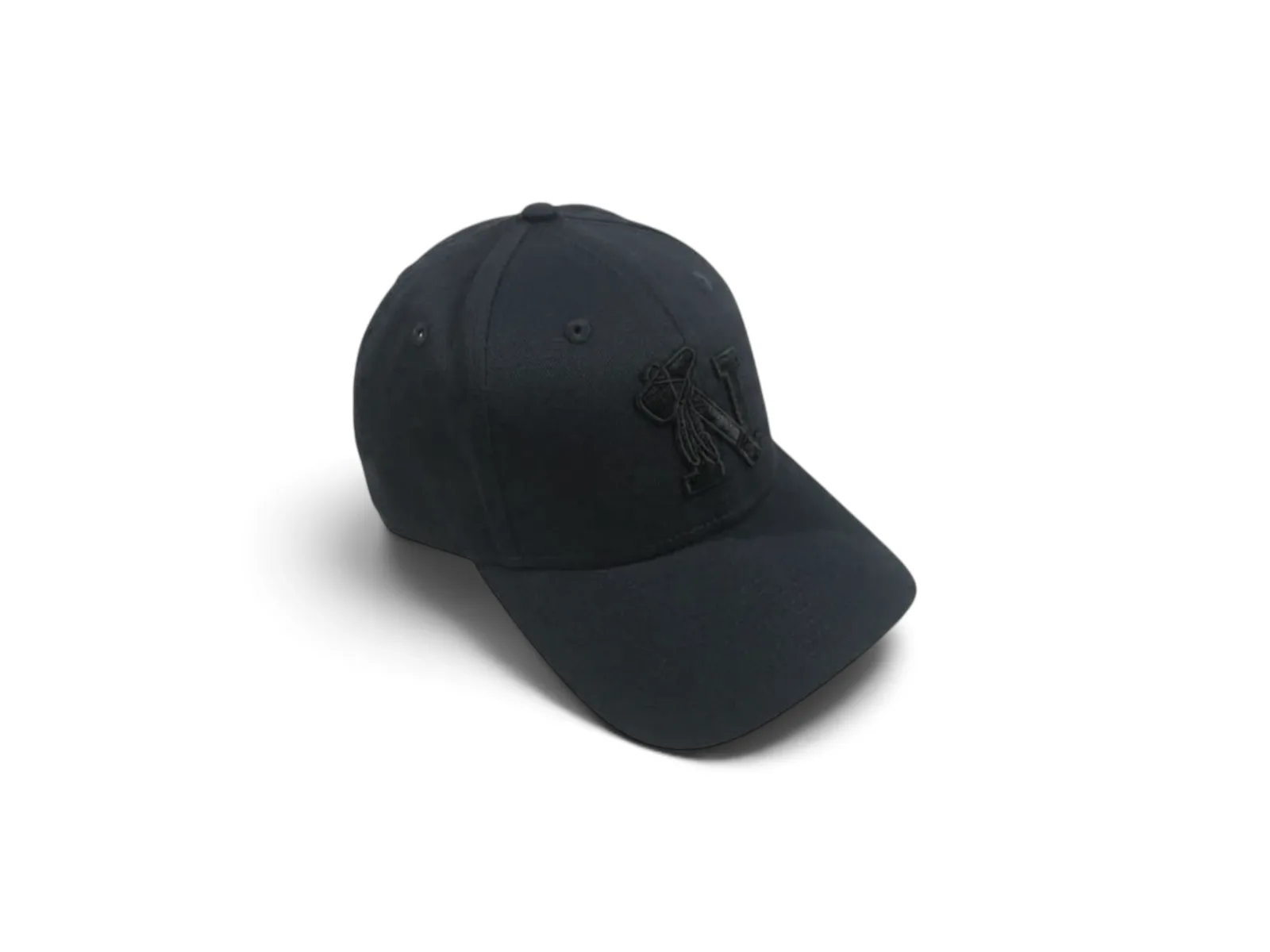 20 PZAS. APROX. GORRAS NEW ERA.