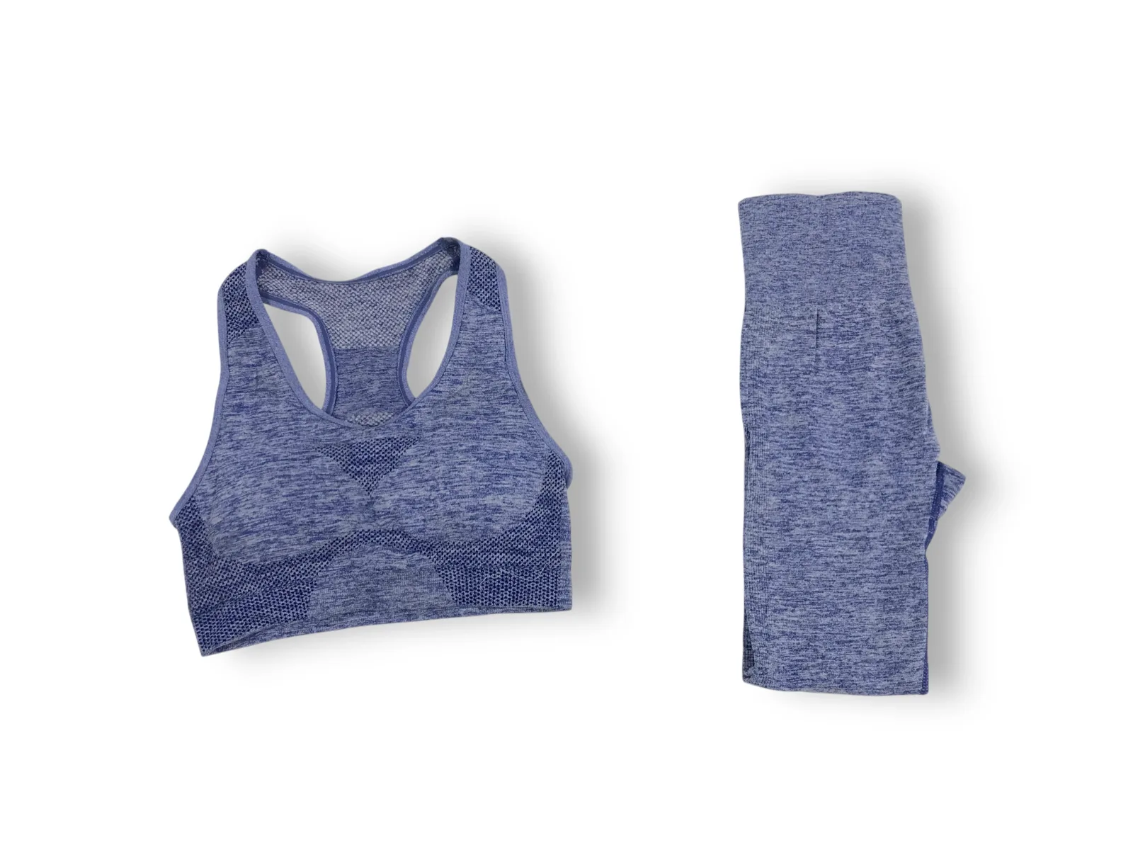 APROX. 52 PZAS. ROPA DAMA