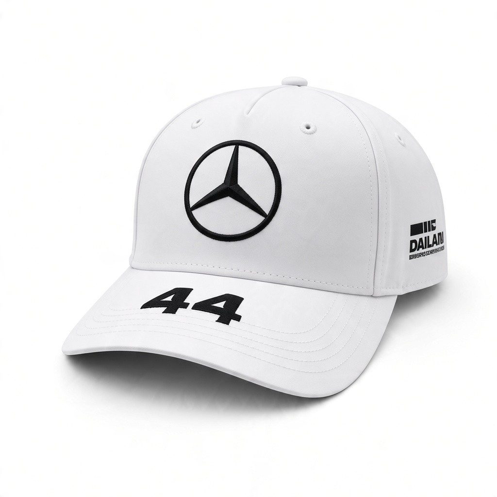 4 GORRAS ORIGINALES.