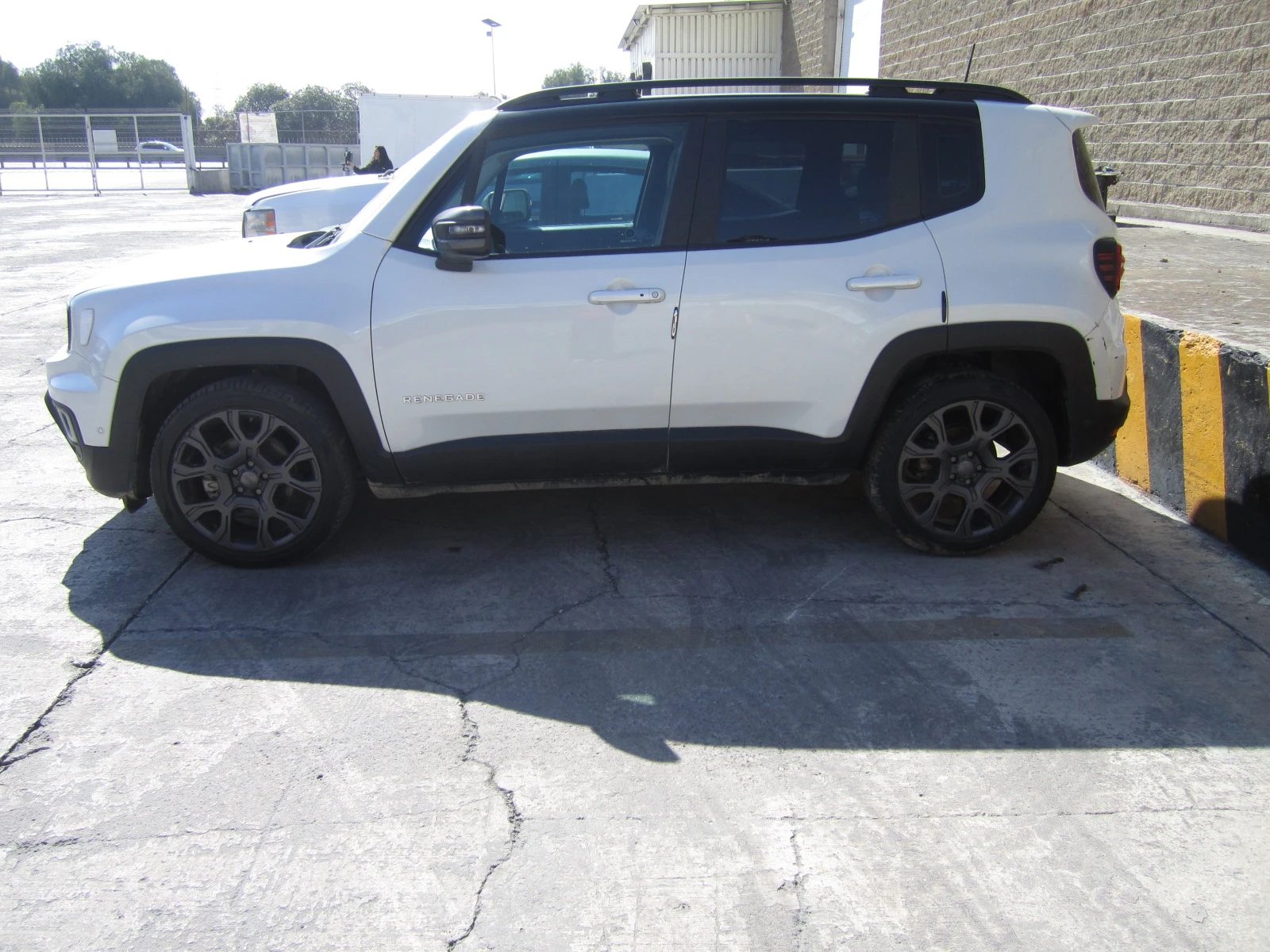 JEEP RENEGADE LIMITED 2024 - Imagen 6